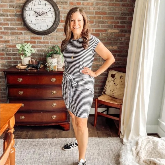 J Crew Factory Short Sleeve Black and White Striped Cotton Dress with Tie Front - Picture 7 of 7